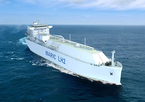 الصين تطلق أكبر نموذج لسفينة نقل الهيدروجين السائل في العالم
